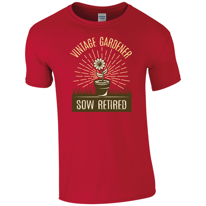 Vintage Gardening, Sow Retired! Gardening Humour T-shirt